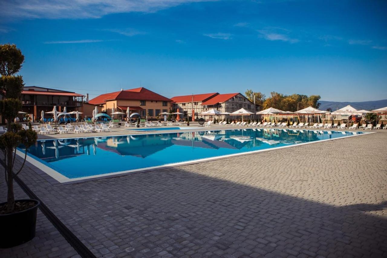 Illara Spa Hotel Irshava Exterior foto