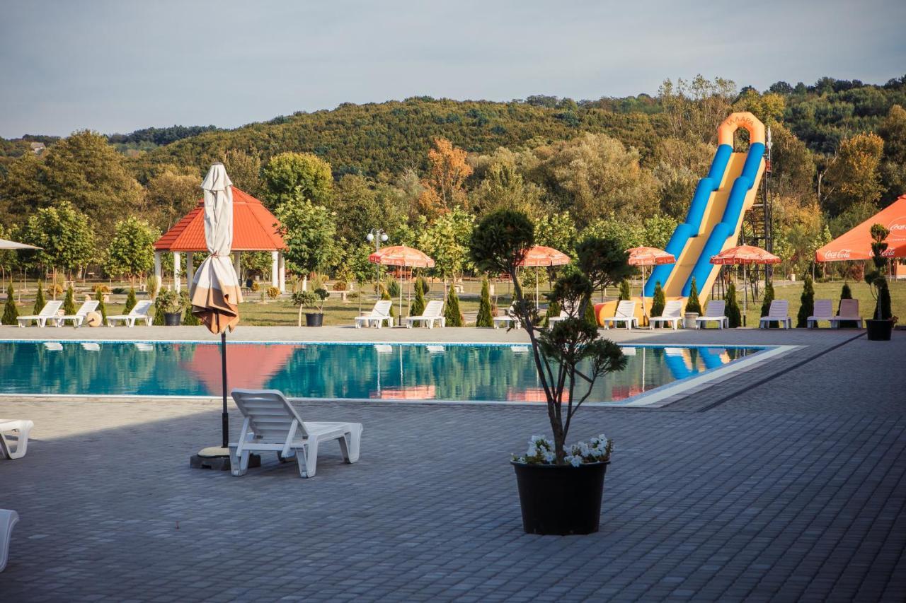 Illara Spa Hotel Irshava Exterior foto
